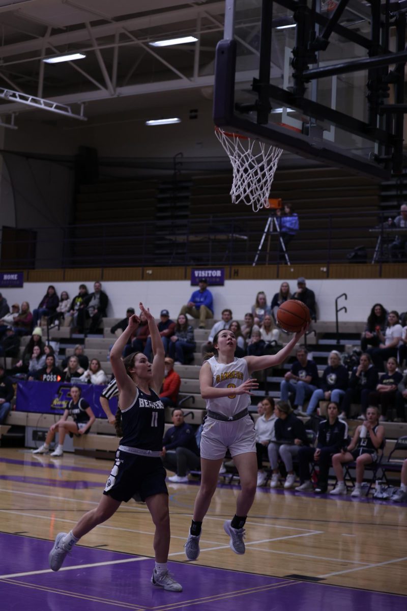 Veronica Turck attempts a lay up.