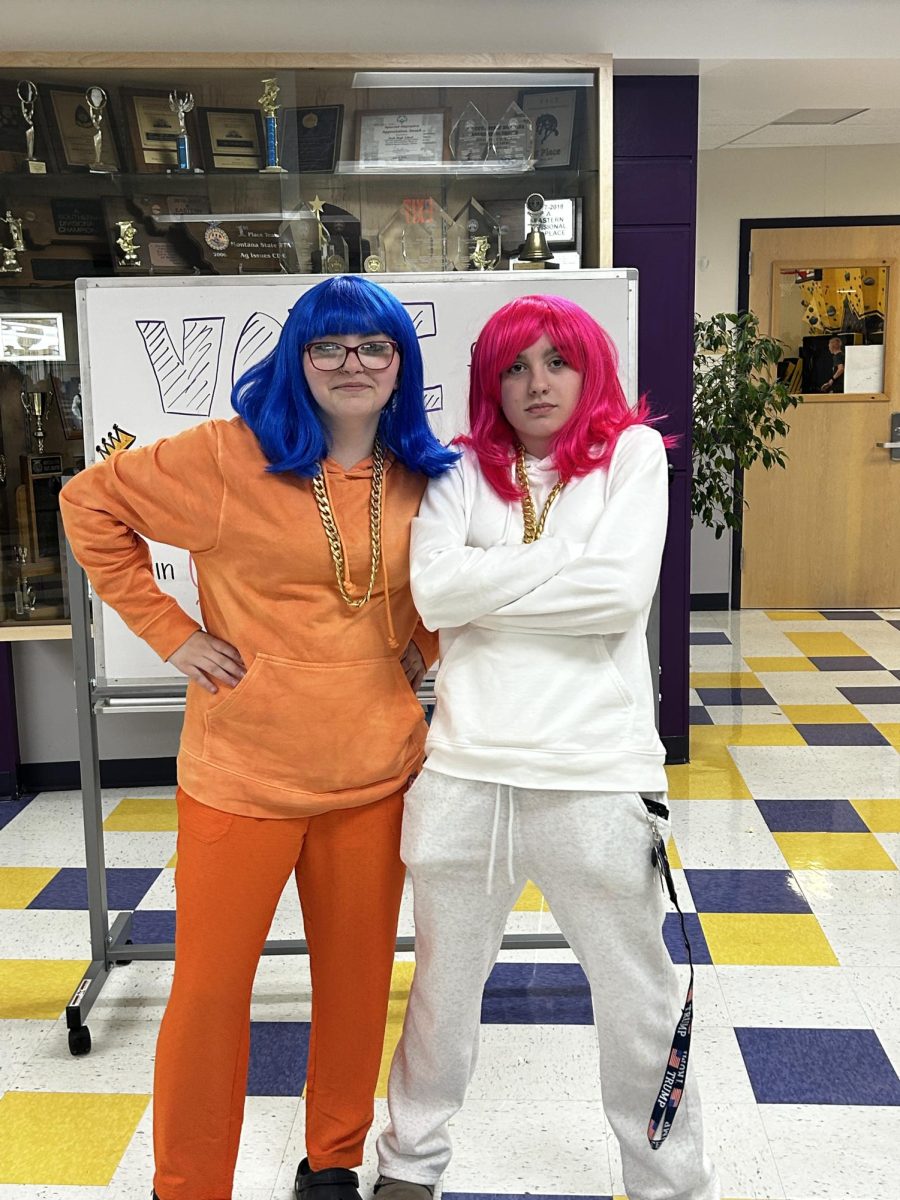 Freshmen Makenna Houston and Gracie Forbes dressed as SNL rap duo Zan Mob, played by Pete Davidson and Timothee Chalomet on the late night comedy show.